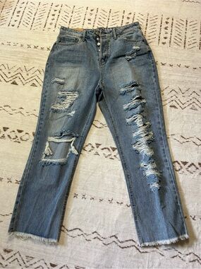 NWT Vanilla Star 90s Boyfriend Jeans Distressed High Rise Straight Leg 11 Y2K